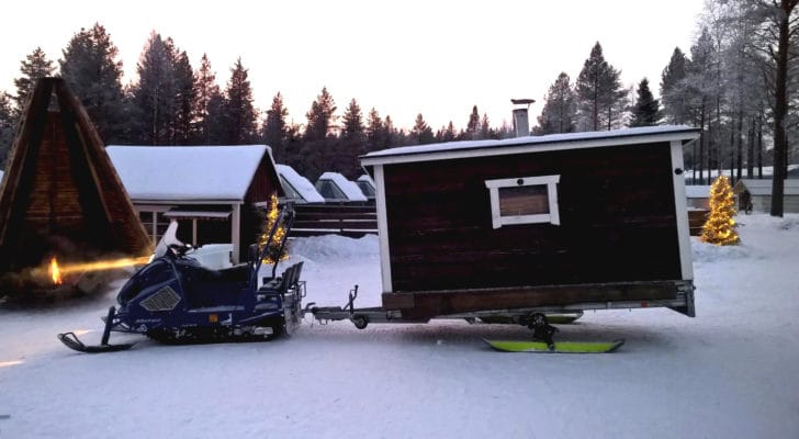 Alpina Sherpa pulling caravan