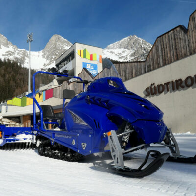 Superclass 1.2L VVT 12V dual-track snowmobile