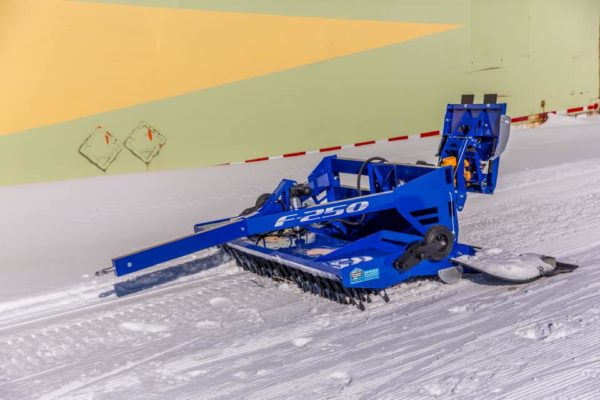 Mirimachi F-250 trail groomer
