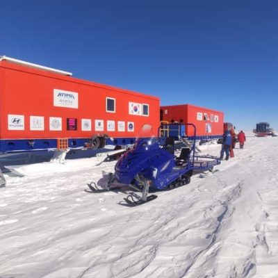 Korea Polar Research Institute convoy