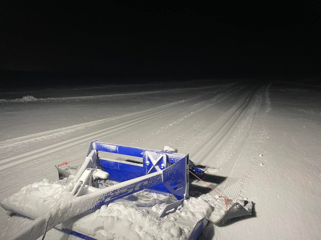 Innala Tours with Alpina Snowmobiles equipment